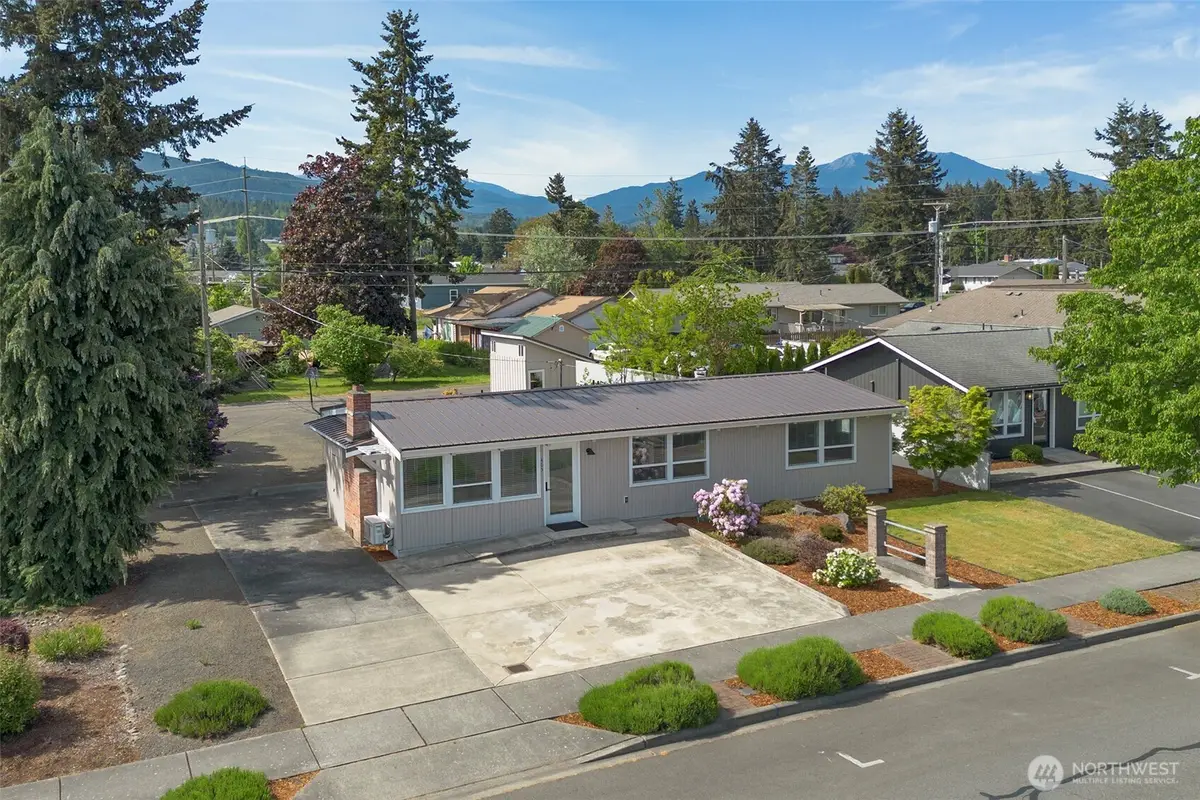 405 W Bell Street, Sequim, WA 98382 - #1