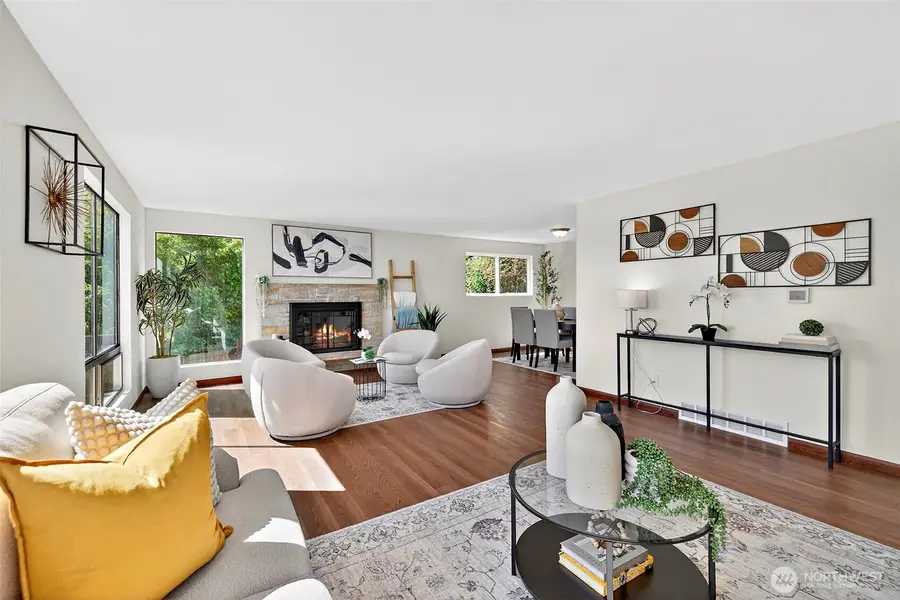 3415 24th Avenue W, Seattle, WA 98199 - #3