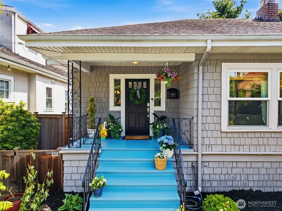 5910 Dayton Avenue N, Seattle, WA 98103 - #3