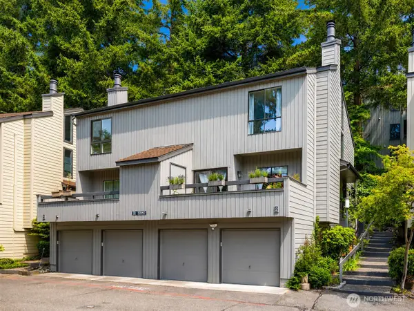10840 NE 35th Place #2, Bellevue, WA 98004