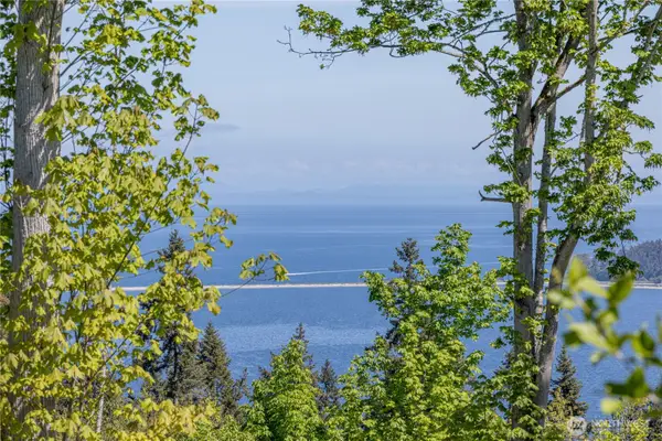 0 E Hwy 101, Sequim, WA 98382