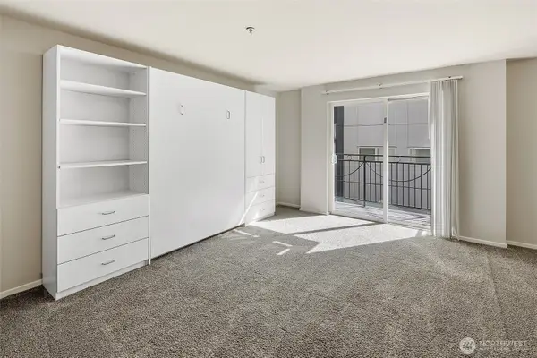 425 Vine Street #421, Seattle, WA 98121