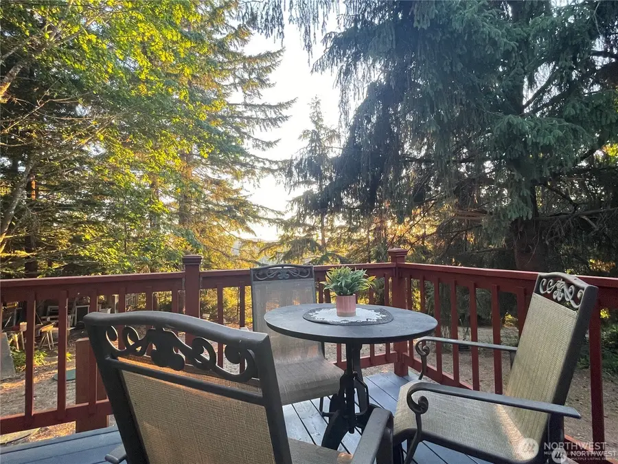 890 Wynwood Drive, Shelton, WA 98584 - #2