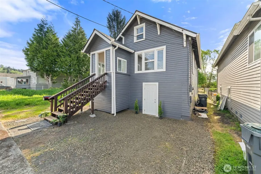 411 11th Street, Hoquiam, WA 98550 - #2