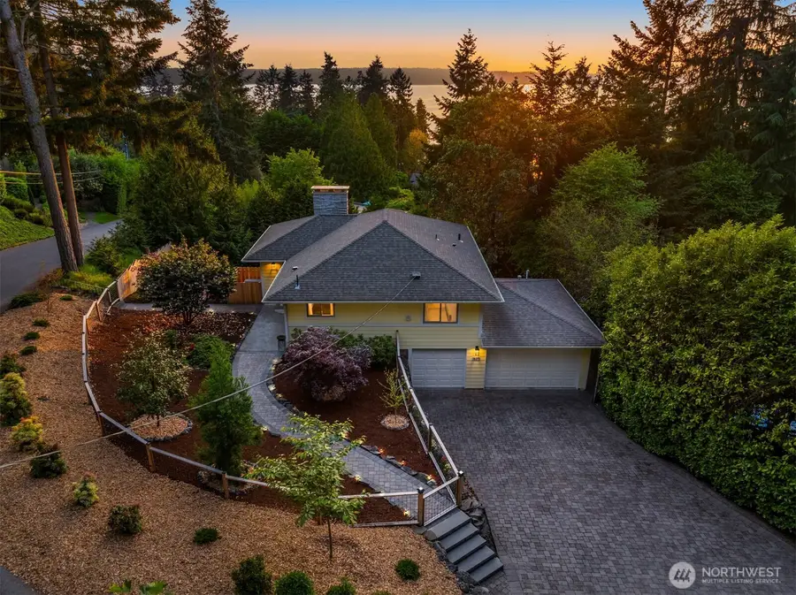 16311 25th Avenue Sw, Burien, WA 98166 - #2