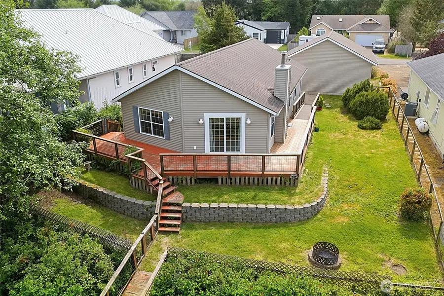 792 Island Circle Se, Ocean Shores, WA 98569 - #2