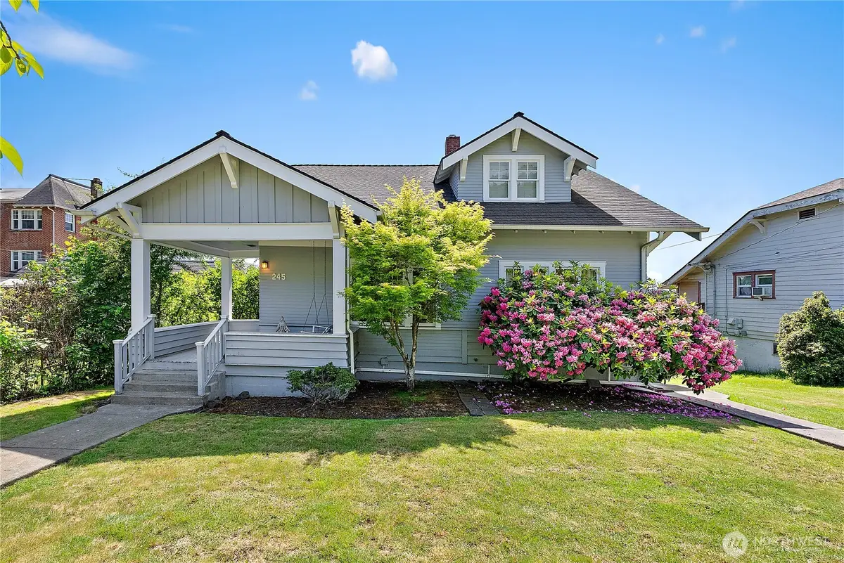 245 SE Washington Avenue, Chehalis, WA 98532 - #1