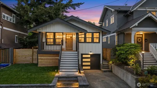 2212 N 46th Street, Seattle, WA 98103