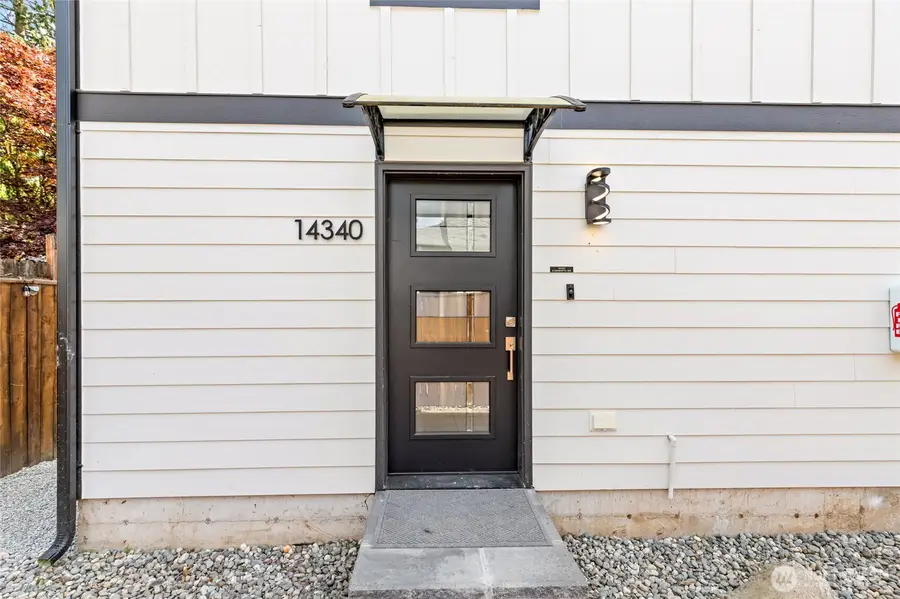 14338 Ashworth Avenue N #B, Seattle, WA 98133 - #2