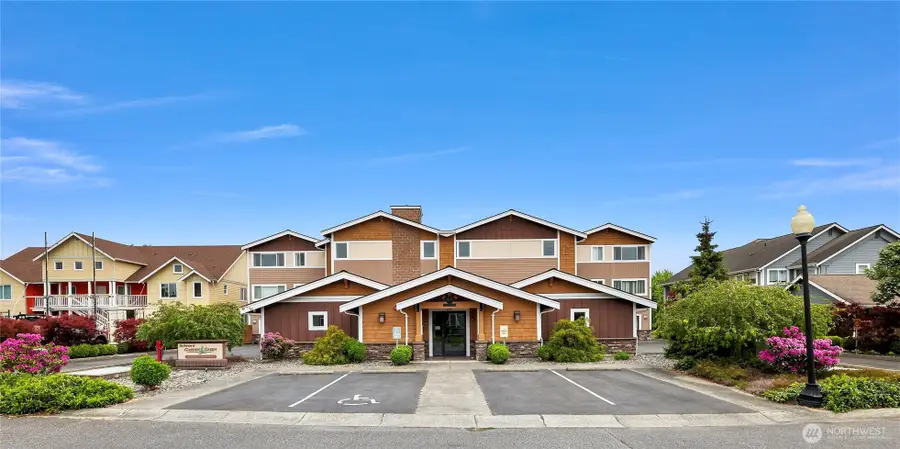 212 W Maberry Dr. #201, Lynden, WA 98264 - #2