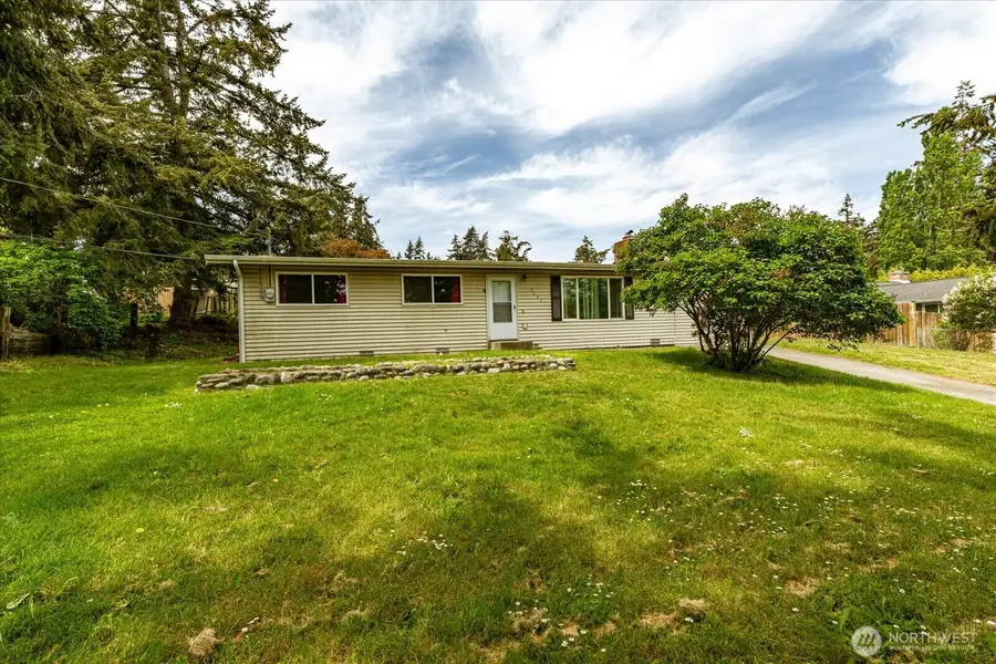 2642 Olympic Drive, Oak Harbor, WA 98277 - #2