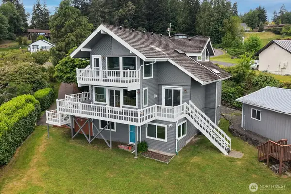 2653 NE Fern Glen Road, Poulsbo, WA 98370