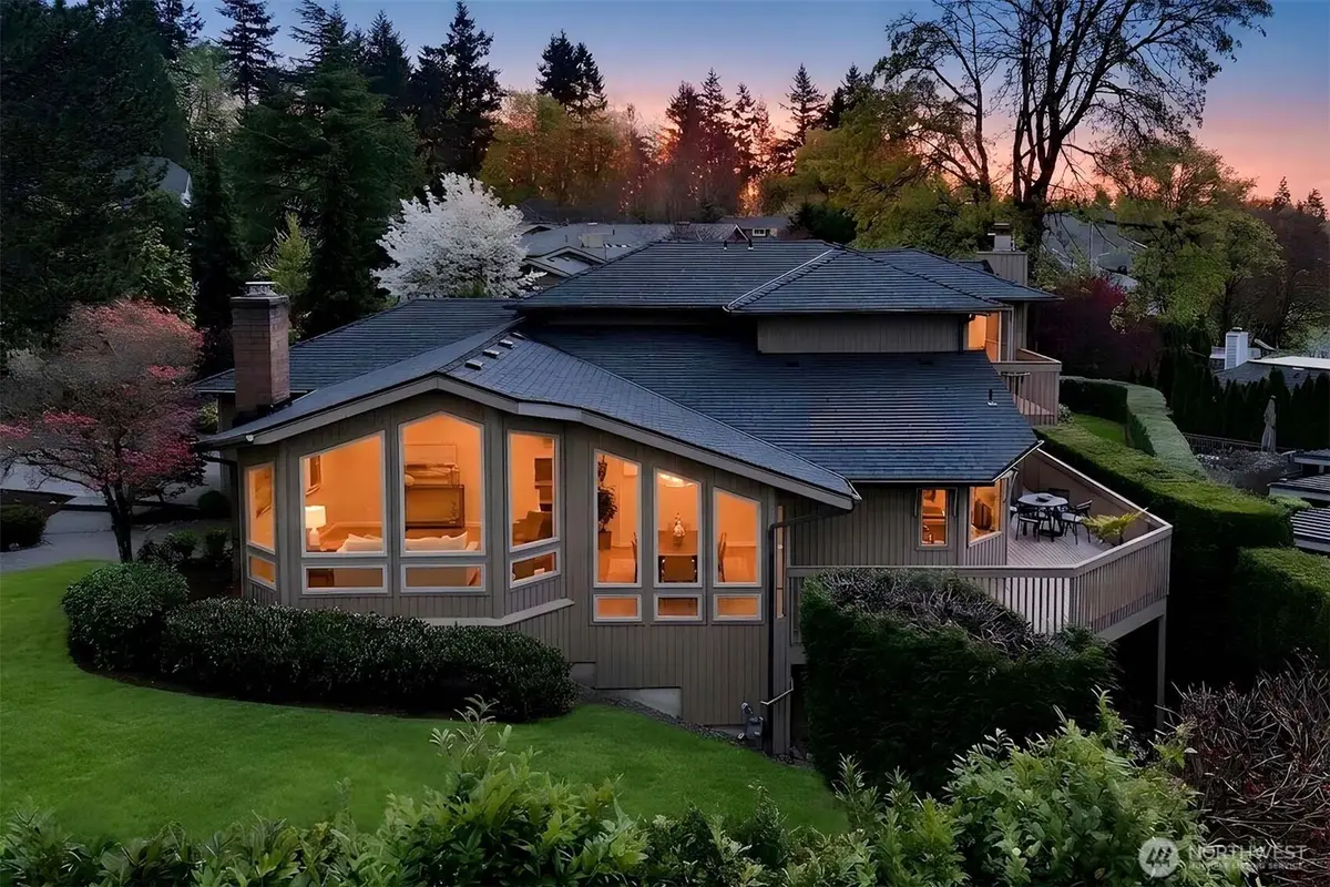 5701 137th Place Se, Bellevue, WA 98006 - #1