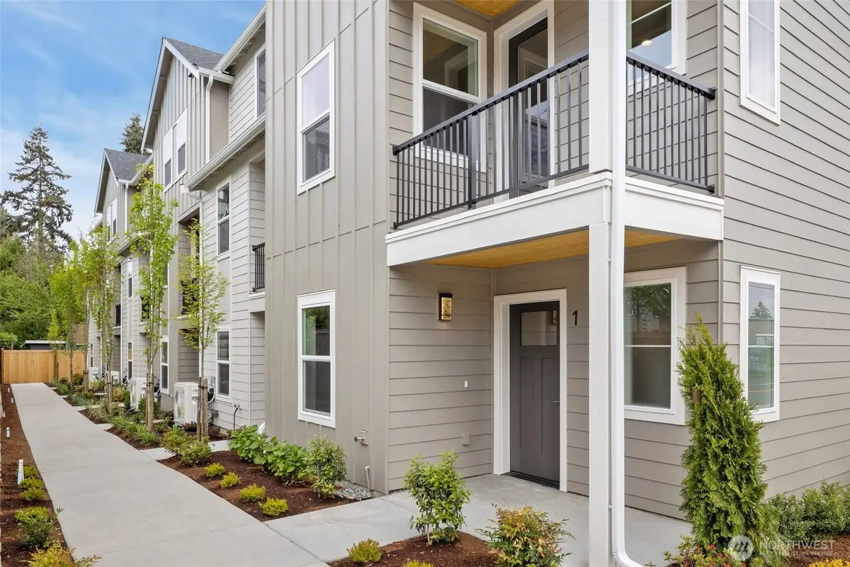 7925 230th Street Sw #A1, Edmonds, WA 98026 - #1