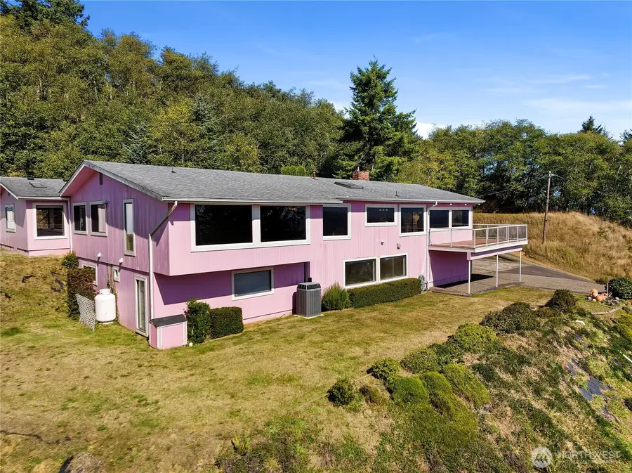 193 Robert Gray Drive Sw, Ilwaco, WA 98624 - #3