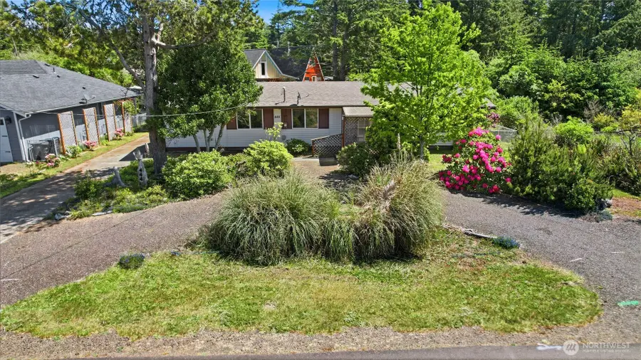 444 Canal Drive Se, Ocean Shores, WA 98569 - #2