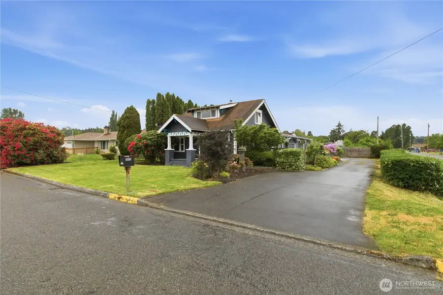 1002 7th Street Sw, Puyallup, WA 98371 - #3