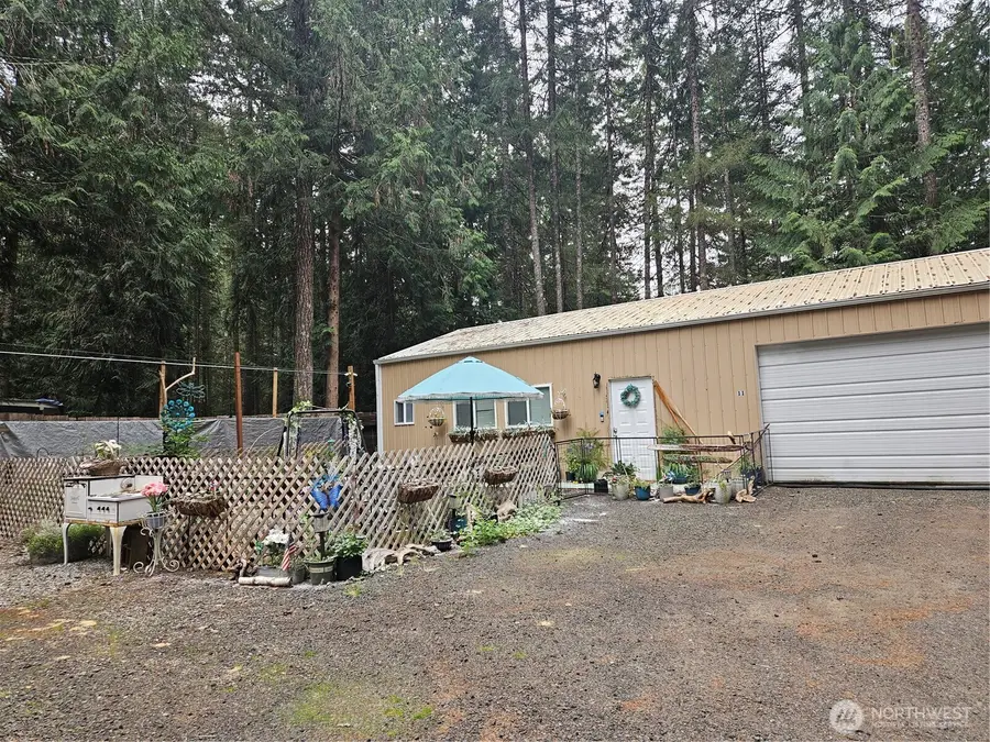 11 N Hamma Hamma Drive W, Hoodsport, WA 98548 - #2