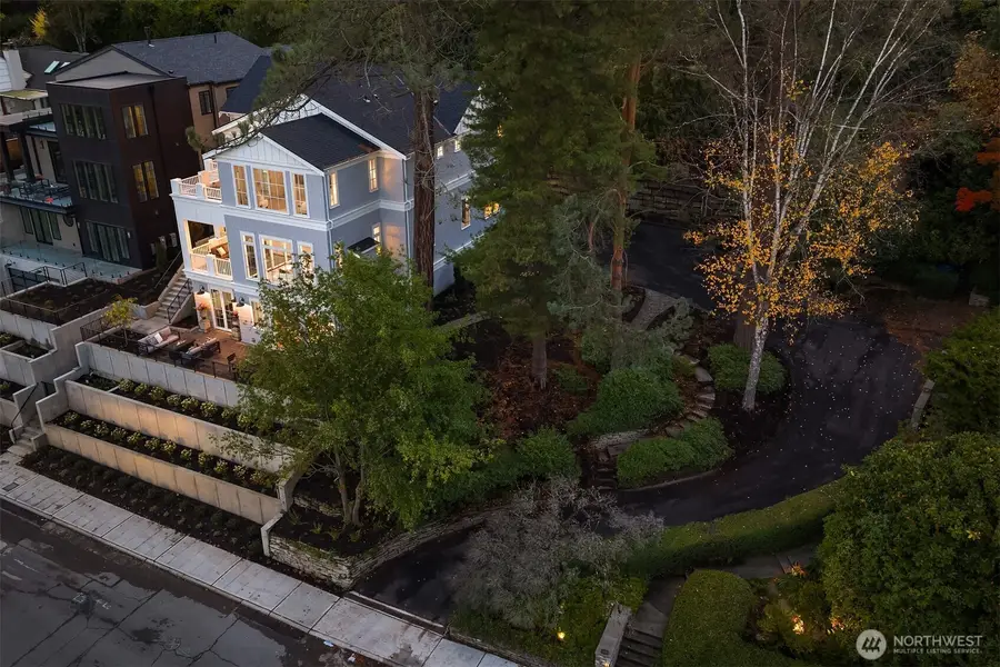 1031 Mcgilvra Blvd East, Seattle, WA 98112 - #3