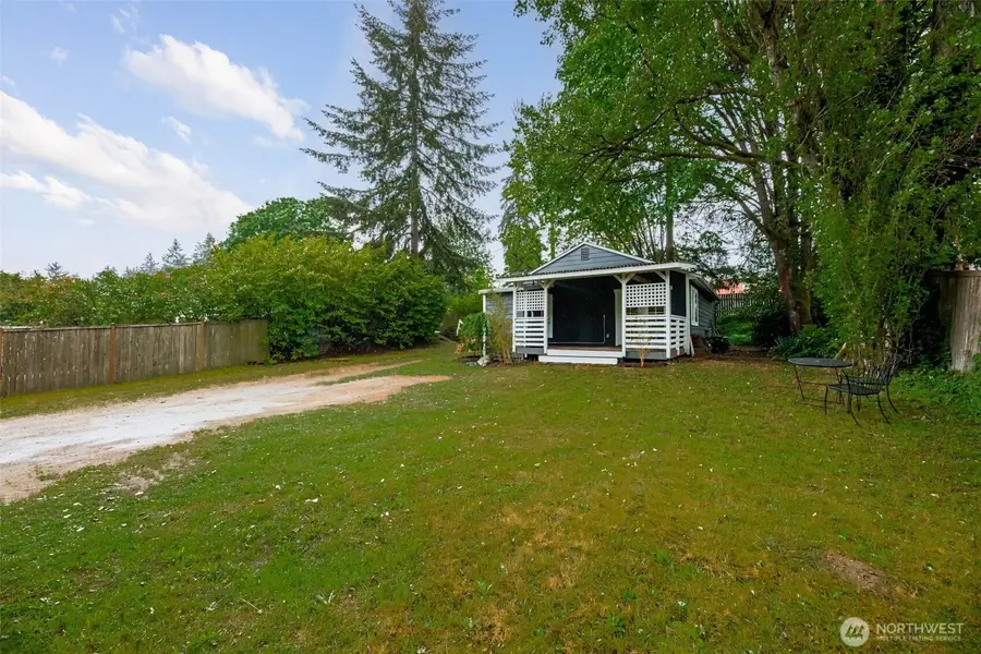 15504 25th Avenue Ne, Shoreline, WA 98155 - #2