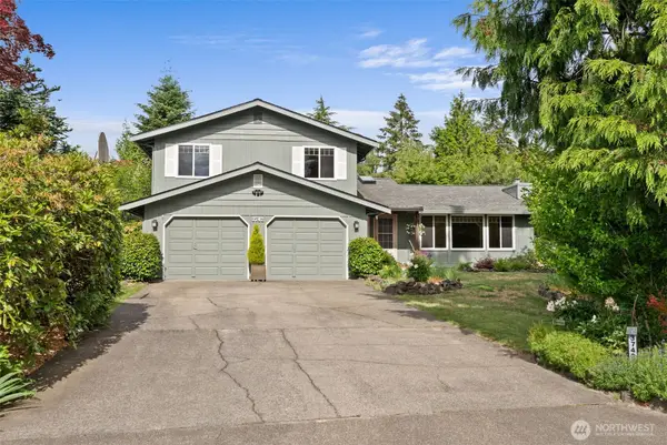 3742 Goldcrest Heights Nw, Olympia, WA 98502