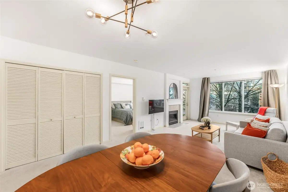 1525 NW 57th Street #302, Seattle, WA 98107 - #1