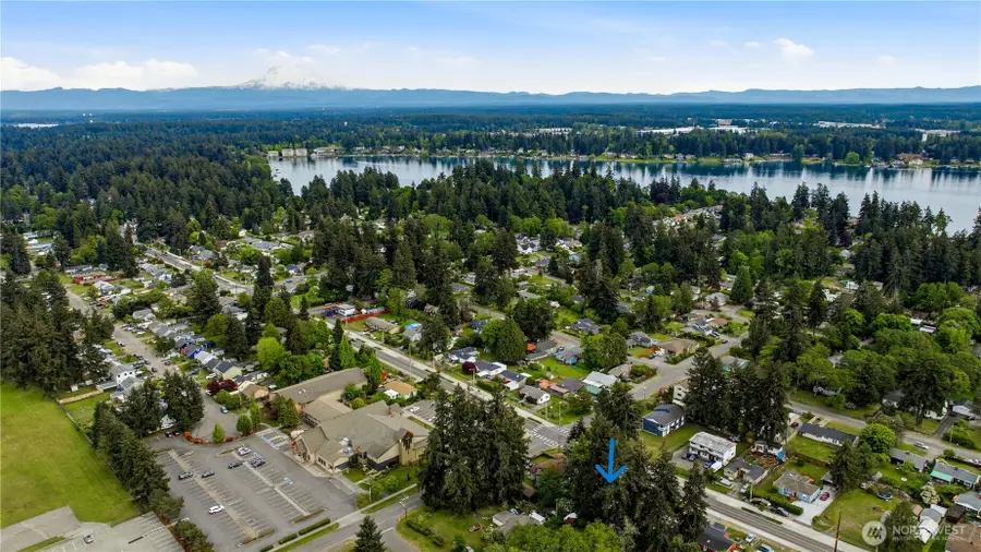 8905 Veterans Drive Sw, Lakewood, WA 98498 - #2