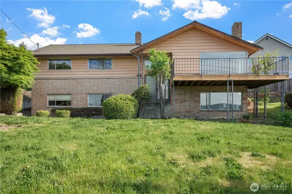 8626 S 134th Street, Seattle, WA 98178