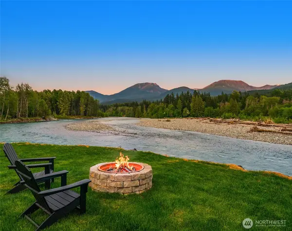 132 Slalom Way, Packwood, WA 98361
