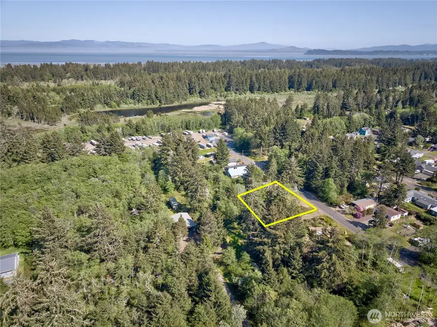 1907 324th Place, Ocean Park, WA 98640 - #2