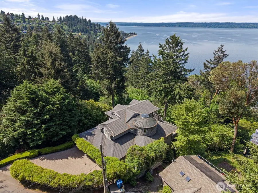 15889 25th Avenue Sw, Burien, WA 98166 - #2
