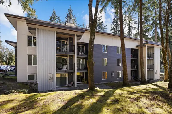 14510 NE 31st Street #H306, Bellevue, WA 98007