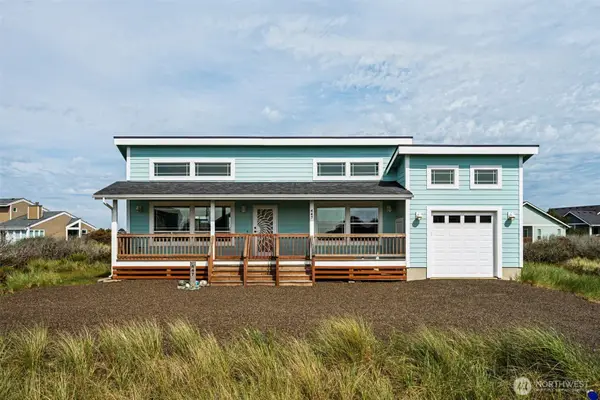 447 N Portal Loop Sw, Ocean Shores, WA 98569