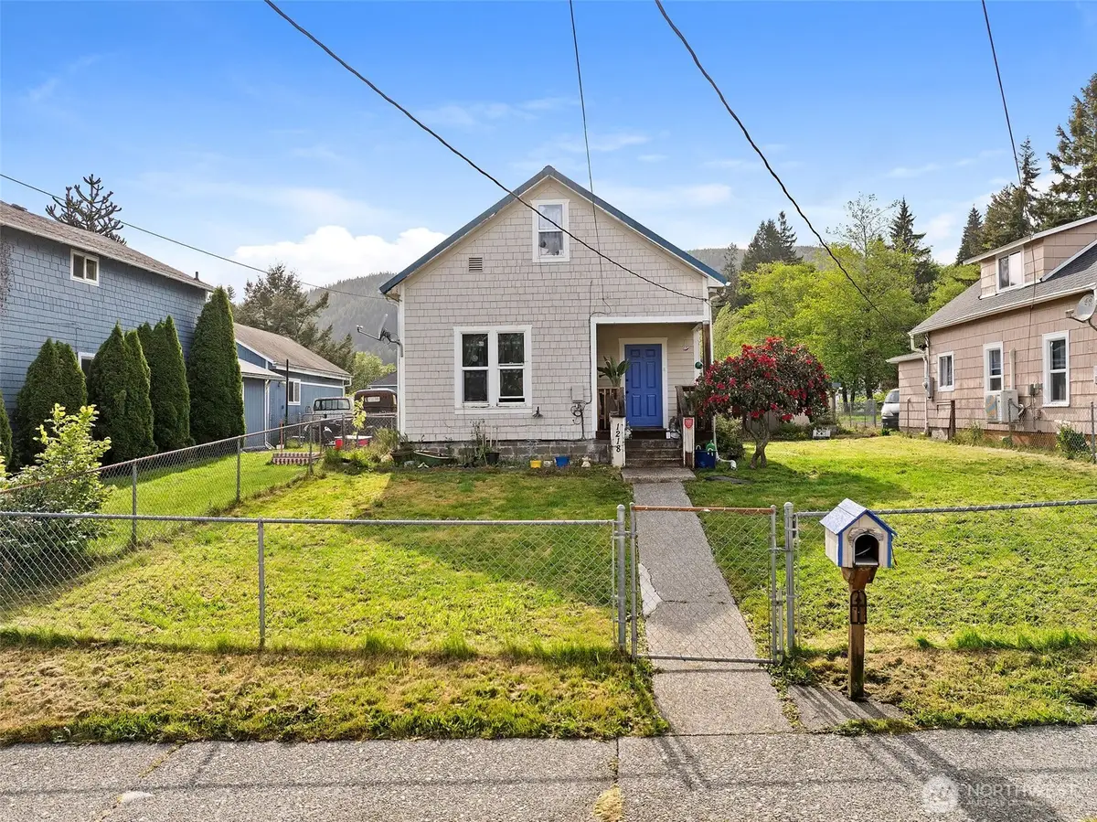 1218 Cedar Street, Raymond, WA 98577 - #1