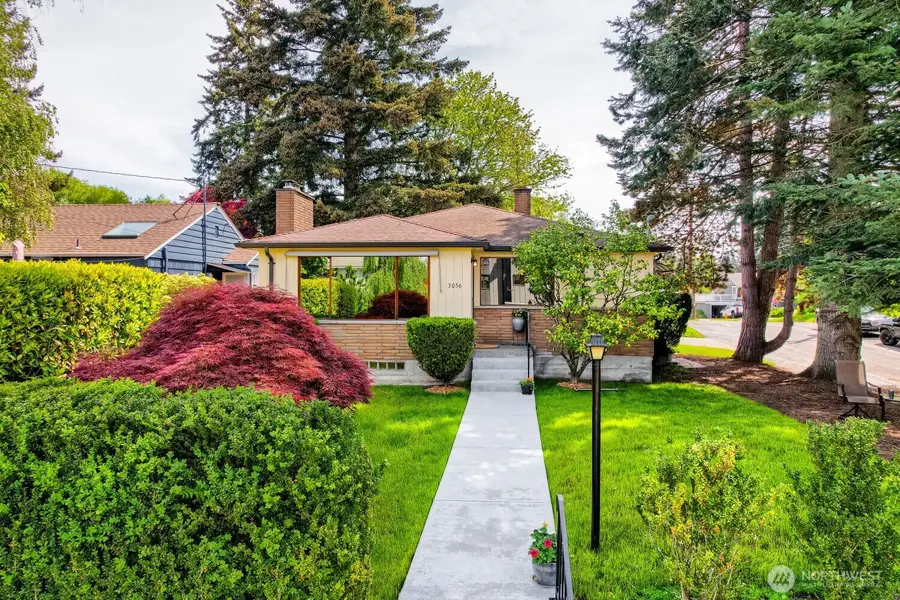 3056 50th Avenue Sw, Seattle, WA 98116 - #3