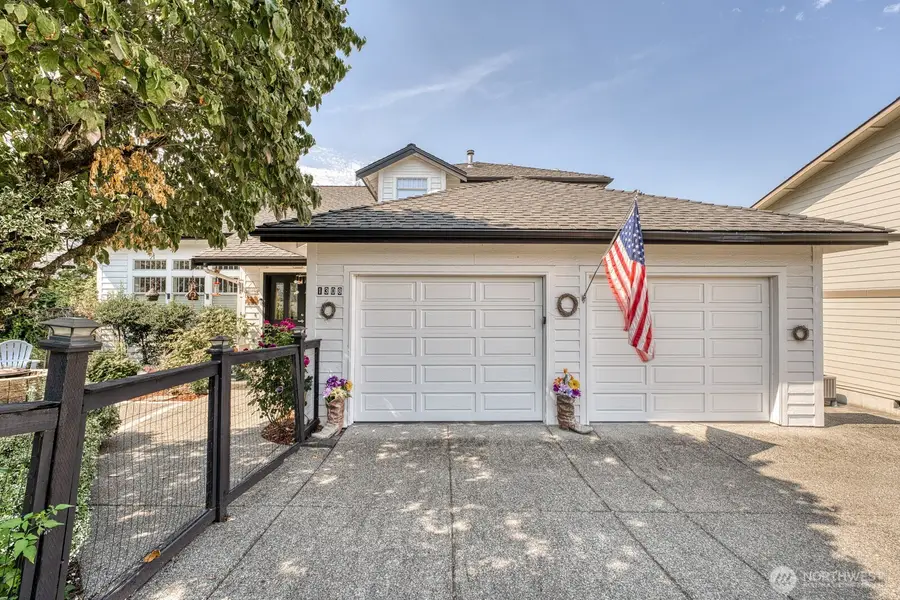 1308 11th Street Pl Sw, Puyallup, WA 98371 - #2