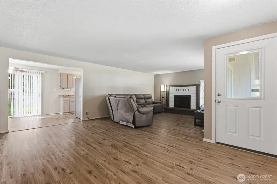 709 Enterprise Drive Ne, Lacey, WA 98516 - #2