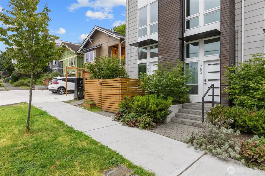 1755 17th Avenue S, Seattle, WA 98144 - #3