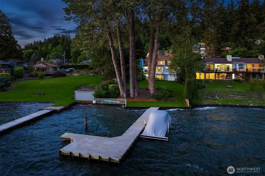 15011 58th Lane Ne, Kenmore, WA 98028 - #3