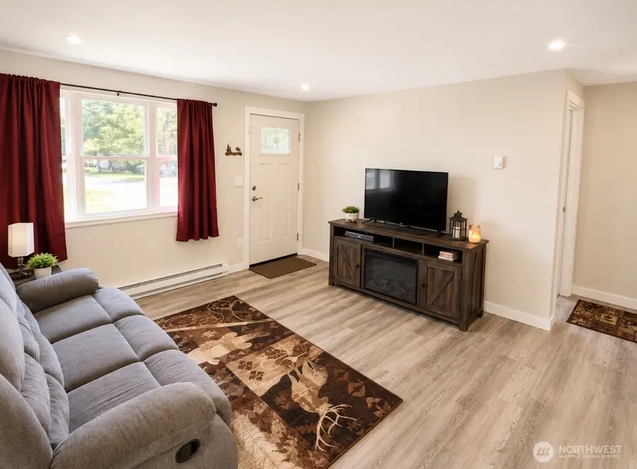 1014 3rd Avenue, Oroville, WA 98844 - #3