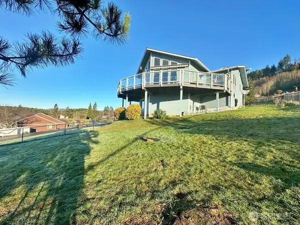 148 Pleasant Hill Drive, Silver Creek, WA 98585
