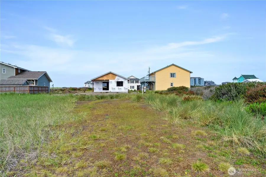444 N Portal Loop Sw, Ocean Shores, WA 98569 - #2