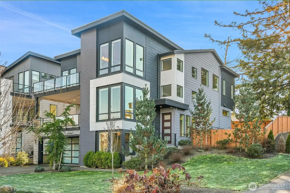 1113 N 39th Court, Renton, WA 98056 - #1