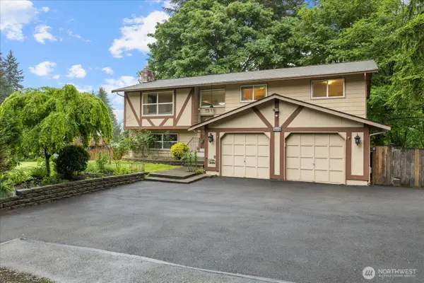 15912 174th Avenue Ne, Woodinville, WA 98072