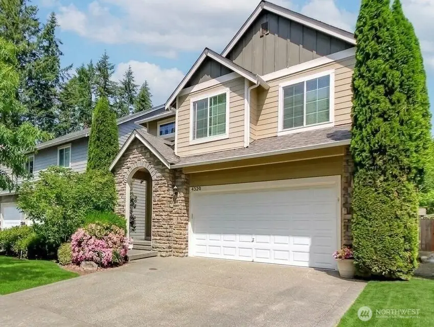 4520 5th Avenue Nw, Olympia, WA 98502 - #1