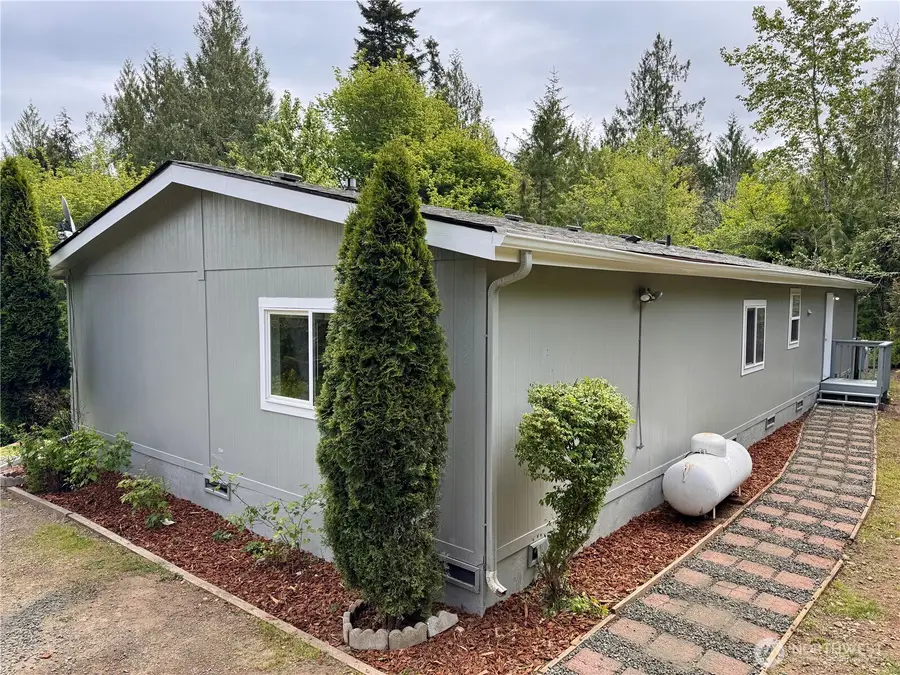 60 N Charles Place, Hoodsport, WA 98548 - #3