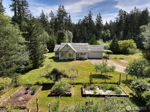 965 Rehberg Road, Greenbank, WA 98253