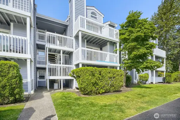 22831 S 30 Avenue S #203, Des Moines, WA 98198