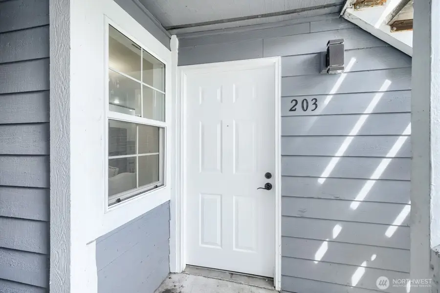 22831 S 30 Avenue S #203, Des Moines, WA 98198 - #2