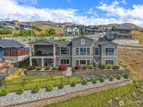 112 Mayer Drive, Chelan, WA 98816